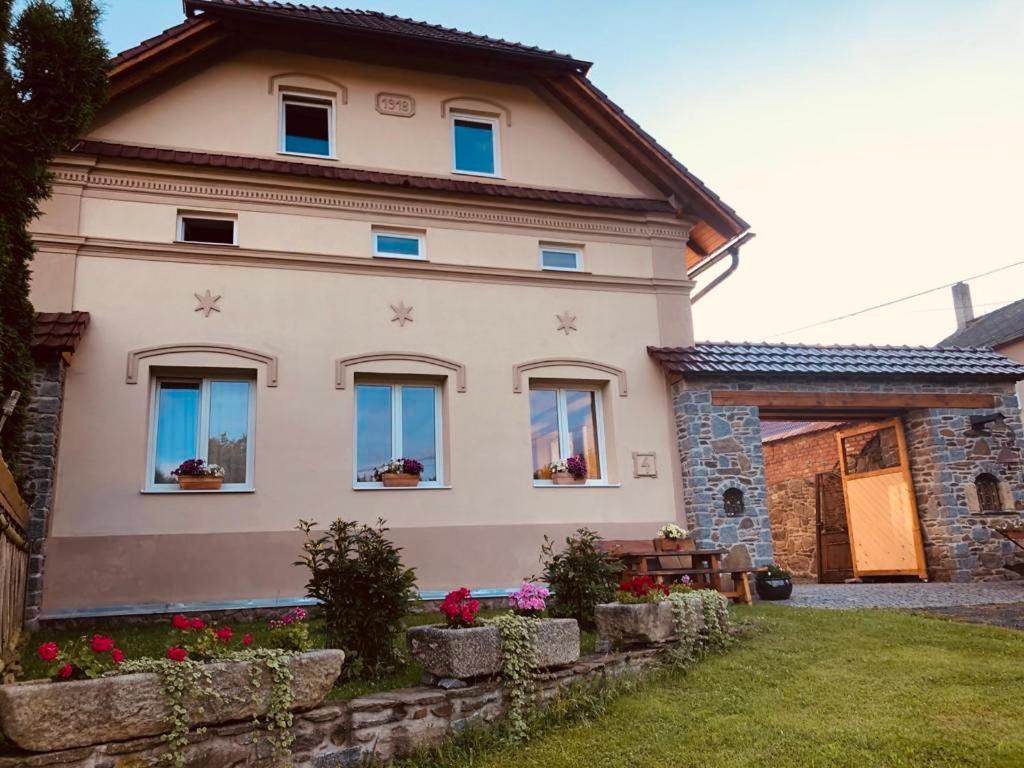 Selska Chalupa Anetka Horšovský Týn Exteriör bild